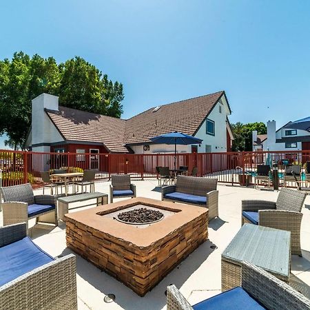 Metro Phx Downstairs Studio Sleeps 4 Ada Accessible Phoenix Exterior photo