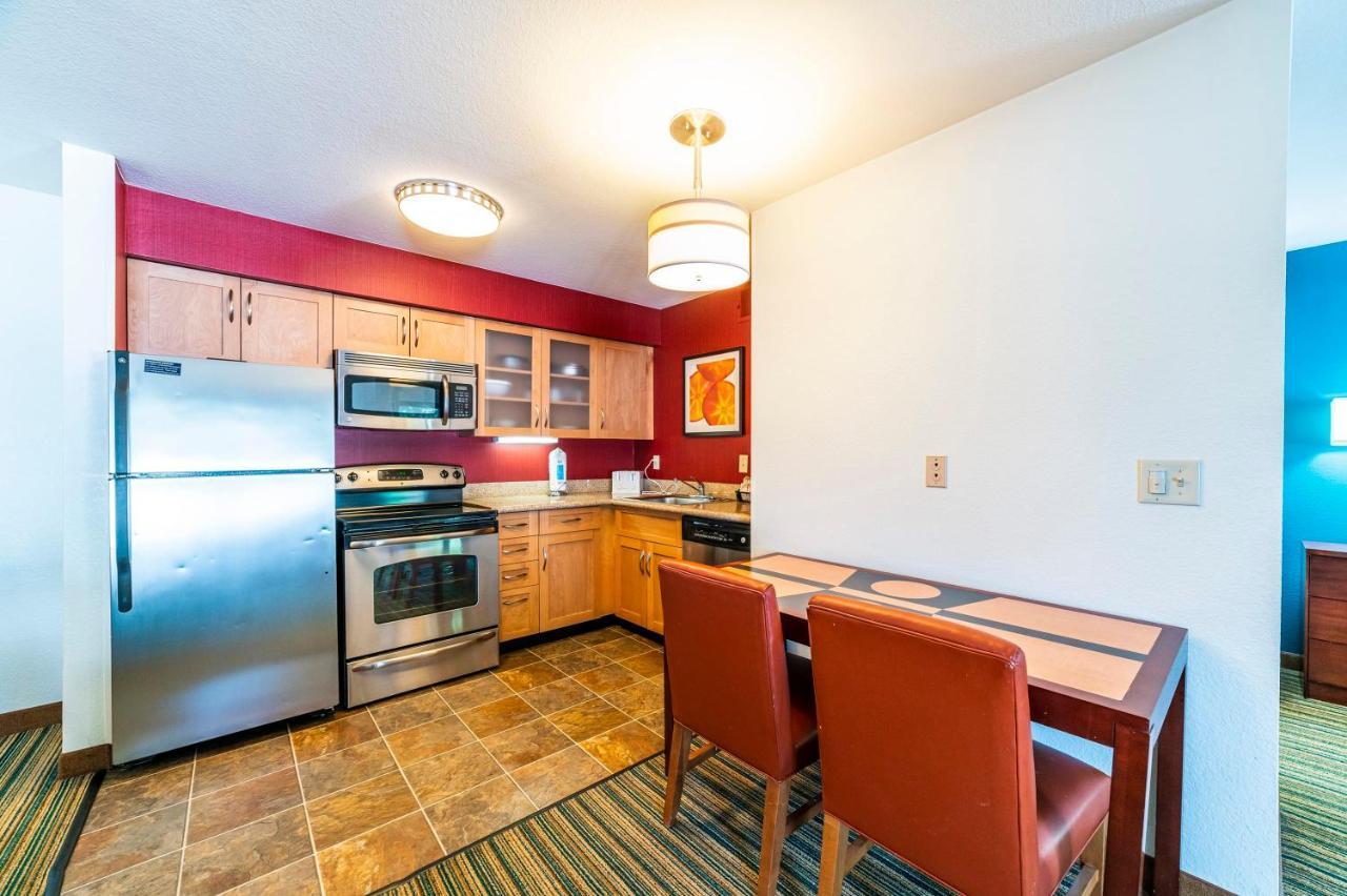 Metro Phx Downstairs Studio Sleeps 4 Ada Accessible Phoenix Exterior photo